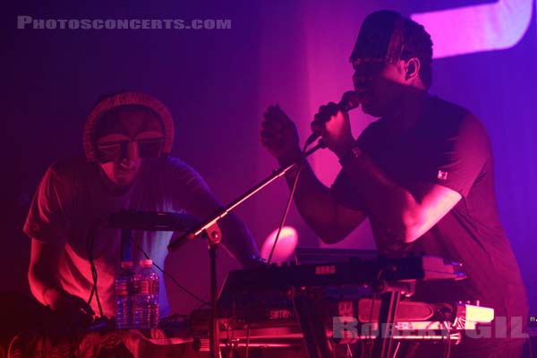 SBTRKT - 2012-02-17 - PARIS - La Machine (du Moulin Rouge) - 